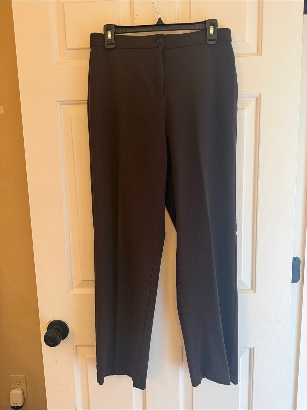 Women's Straight-Leg Trousers in Dark Brown